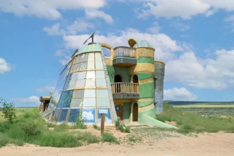 earthships