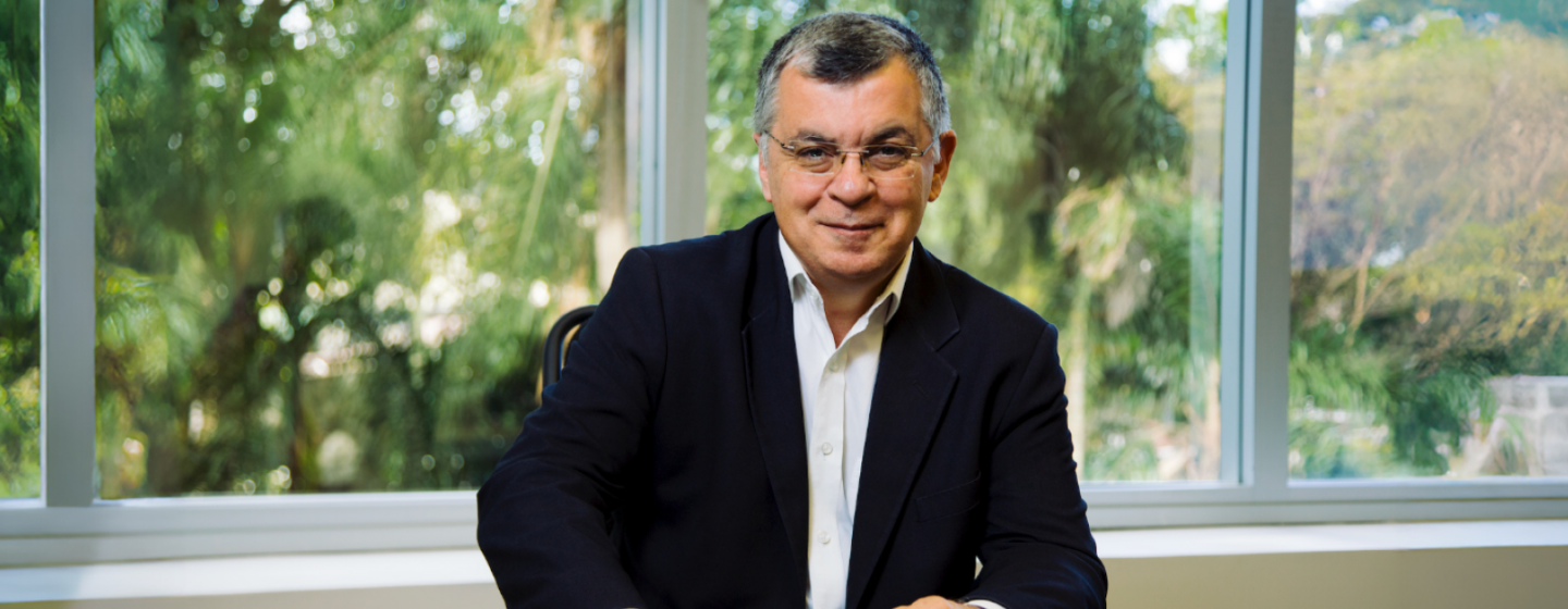 Édison Carlos, atual presidente do Instituto Aegea, fala sobre saneamento básico em entrevista ao Habitability