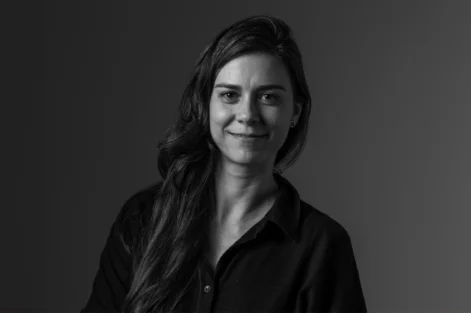 Marina Canhadas, mestre pela Faculdade de Arquitetura e Urbanismo e de Design da Universidade de São Paulo (FAU-USP) e responsável pelo escritório [entre escalas], em São Paulo/SP