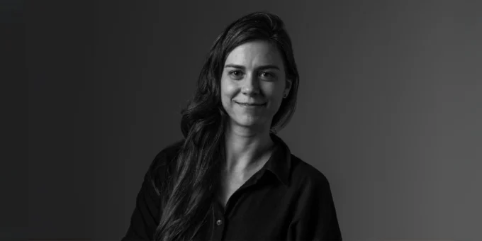 Marina Canhadas, mestre pela Faculdade de Arquitetura e Urbanismo e de Design da Universidade de São Paulo (FAU-USP) e responsável pelo escritório [entre escalas], em São Paulo/SP