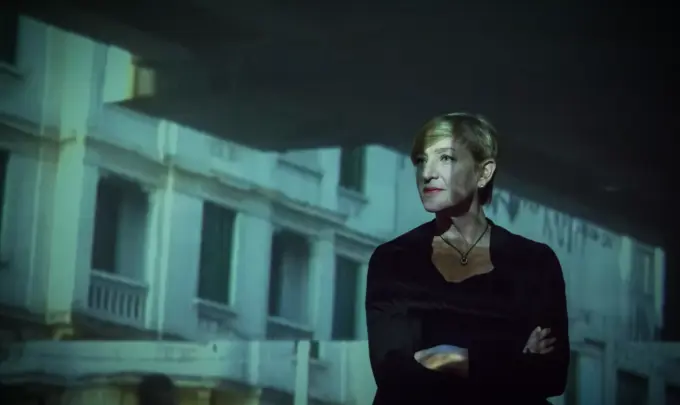 Na foto Giselle Beiguelman, artista e professora titular da FAU-USP, que analisa em entrevista como nomenclaturas botânicas carregam memórias de colonialismo, hierarquias e preconceitos.