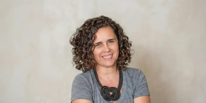 Roseli Barbosa, gestora de projetos e diretora da Organização Espaço Urbano atua diretamente com soluções técnicas para a destinação correta de materiais